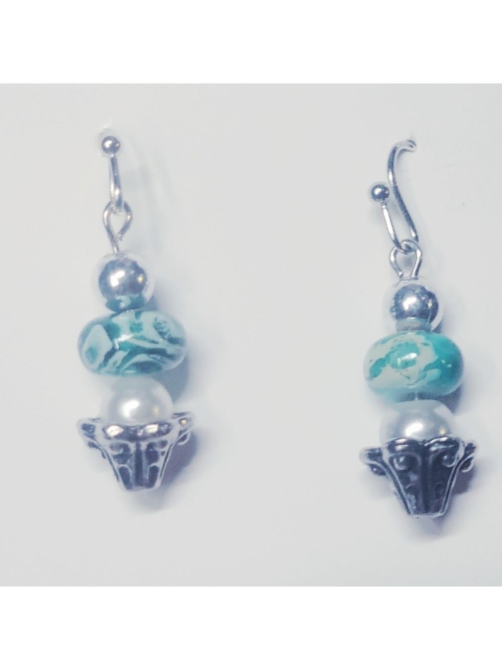 Green Glass Bead Tulip Dangle Earrings - Picture 3 of 5